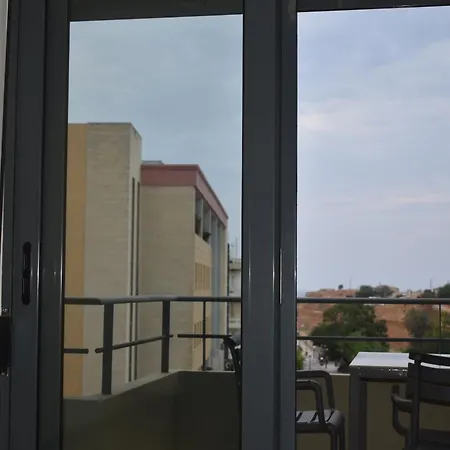 Opsis The Cityscape Apartment