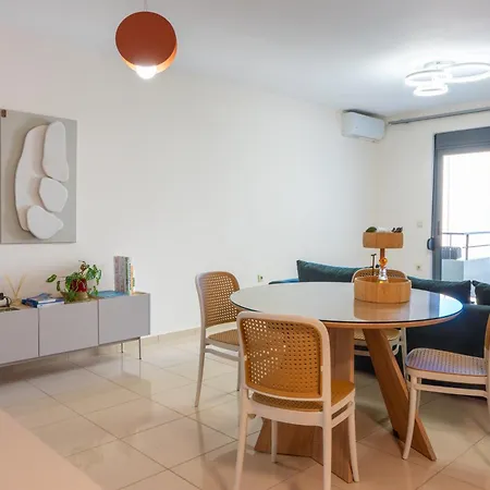 Opsis The Cityscape Apartament