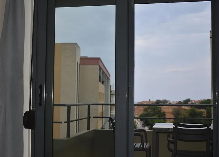 Opsis The Cityscape Apartment