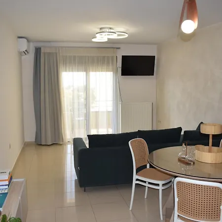 Апартаменти Opsis The Cityscape